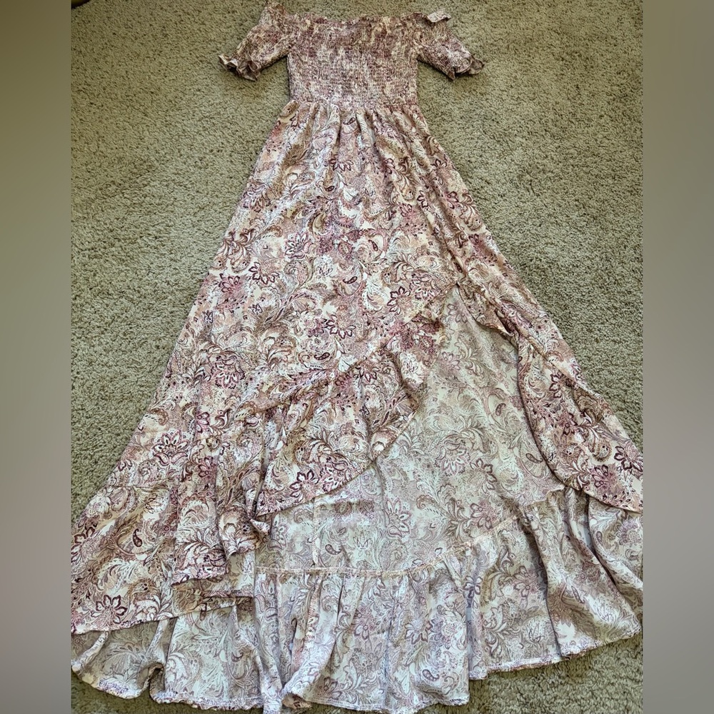 Francesca’s Pink Maxi Dress